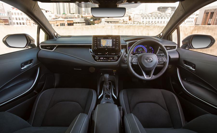 Торпедо Toyota Corolla ZR 2018 года  (AU) (фото 3 из 4)